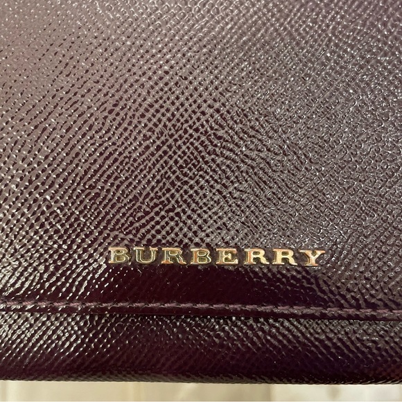 Burberry Purple Patent Leather Logo Flap Continental Wallet - Picture 2 of 6